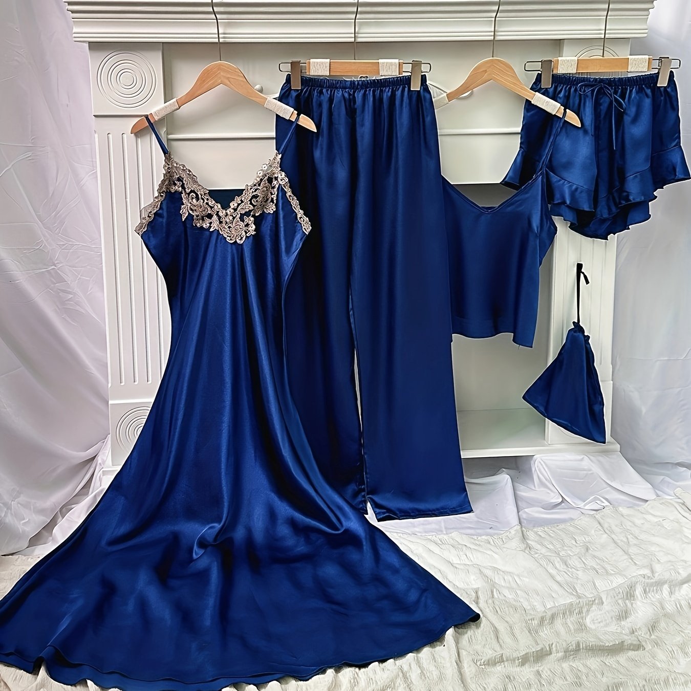 Elegant 5-Piece Women’s Satin Sleep Set: V-Neck, Lace Detail, All-Season Loungewear & Pajamas