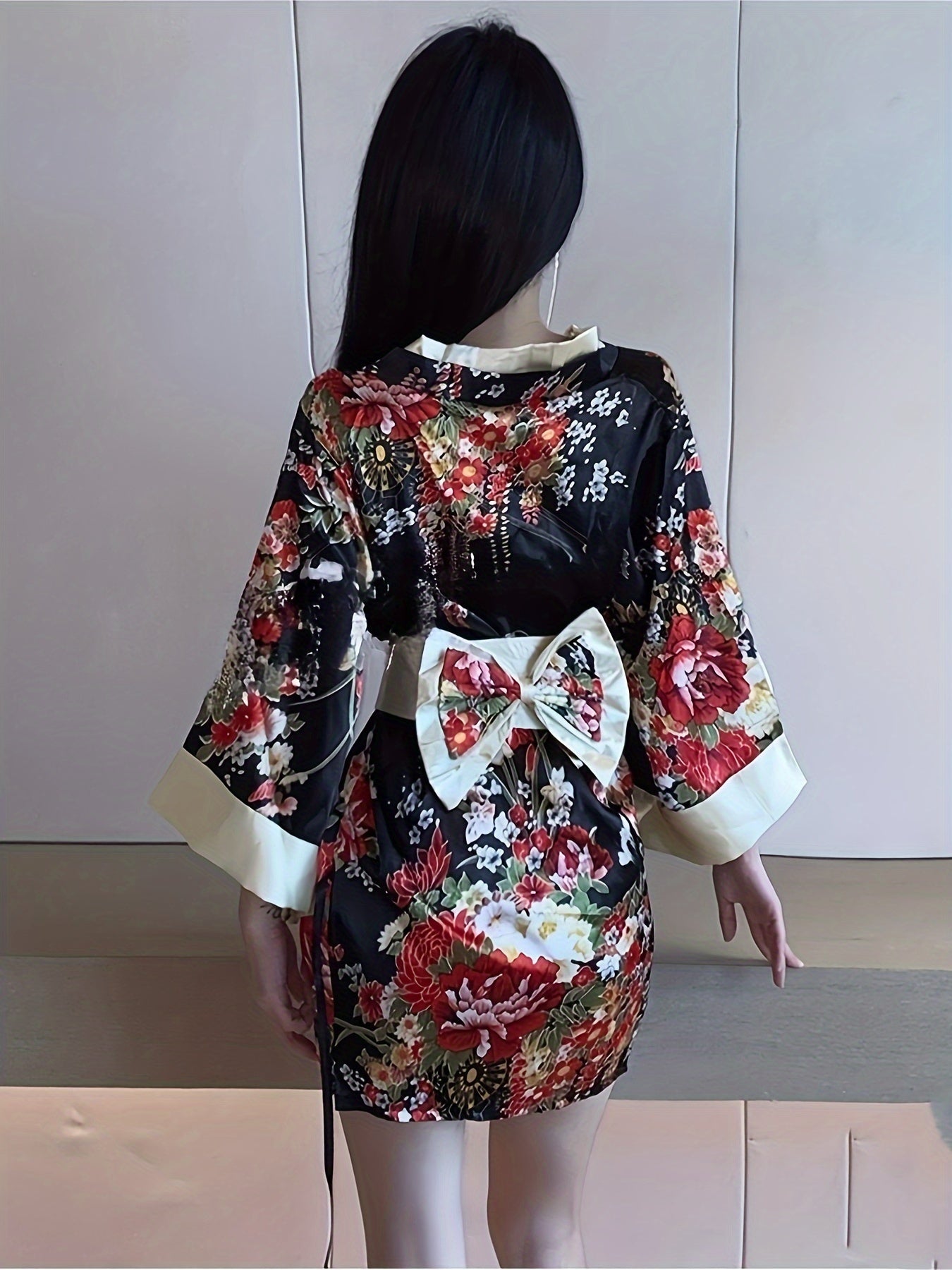 Showa Geisha Kimono Robe Temptation Deep V Private Interest Improved Sexy Cos Nightgown Pajamas Dress