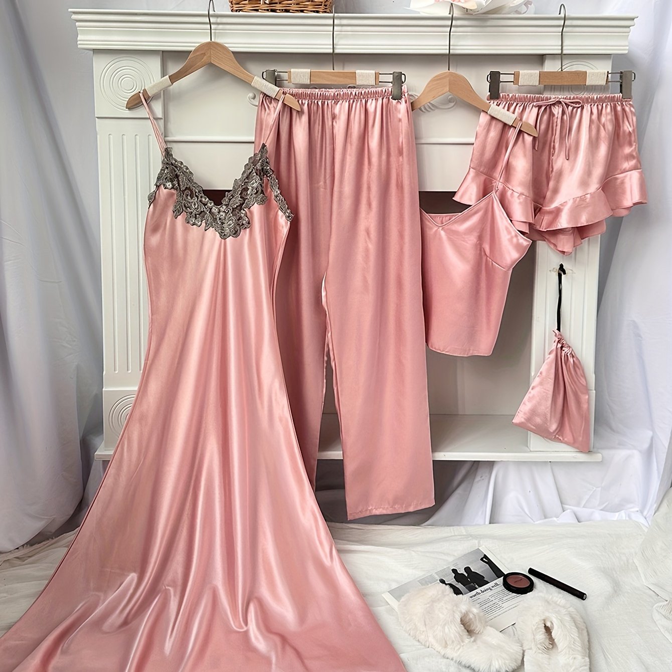 Elegant 5-Piece Women’s Satin Sleep Set: V-Neck, Lace Detail, All-Season Loungewear & Pajamas