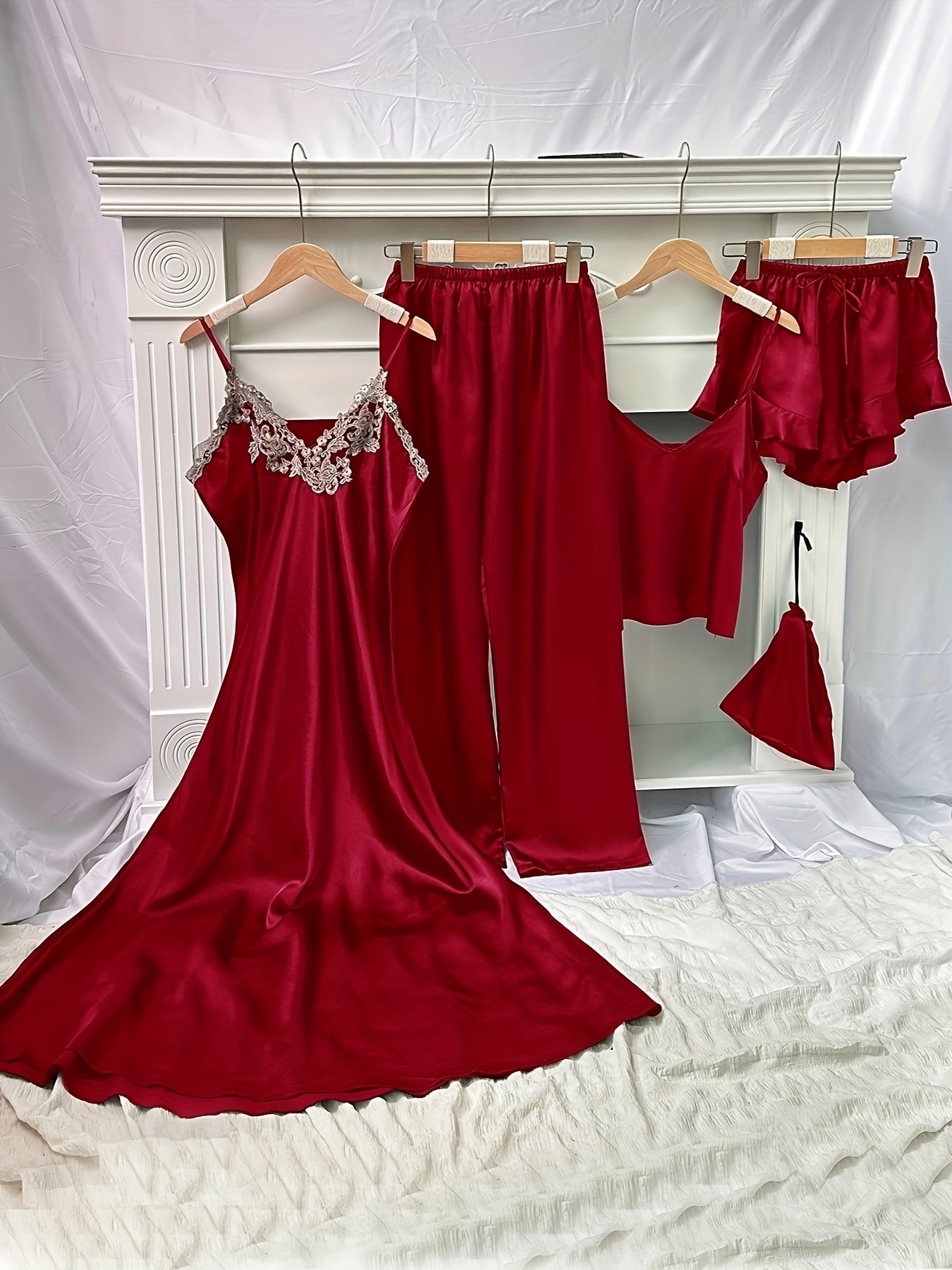 Elegant 5-Piece Women’s Satin Sleep Set: V-Neck, Lace Detail, All-Season Loungewear & Pajamas