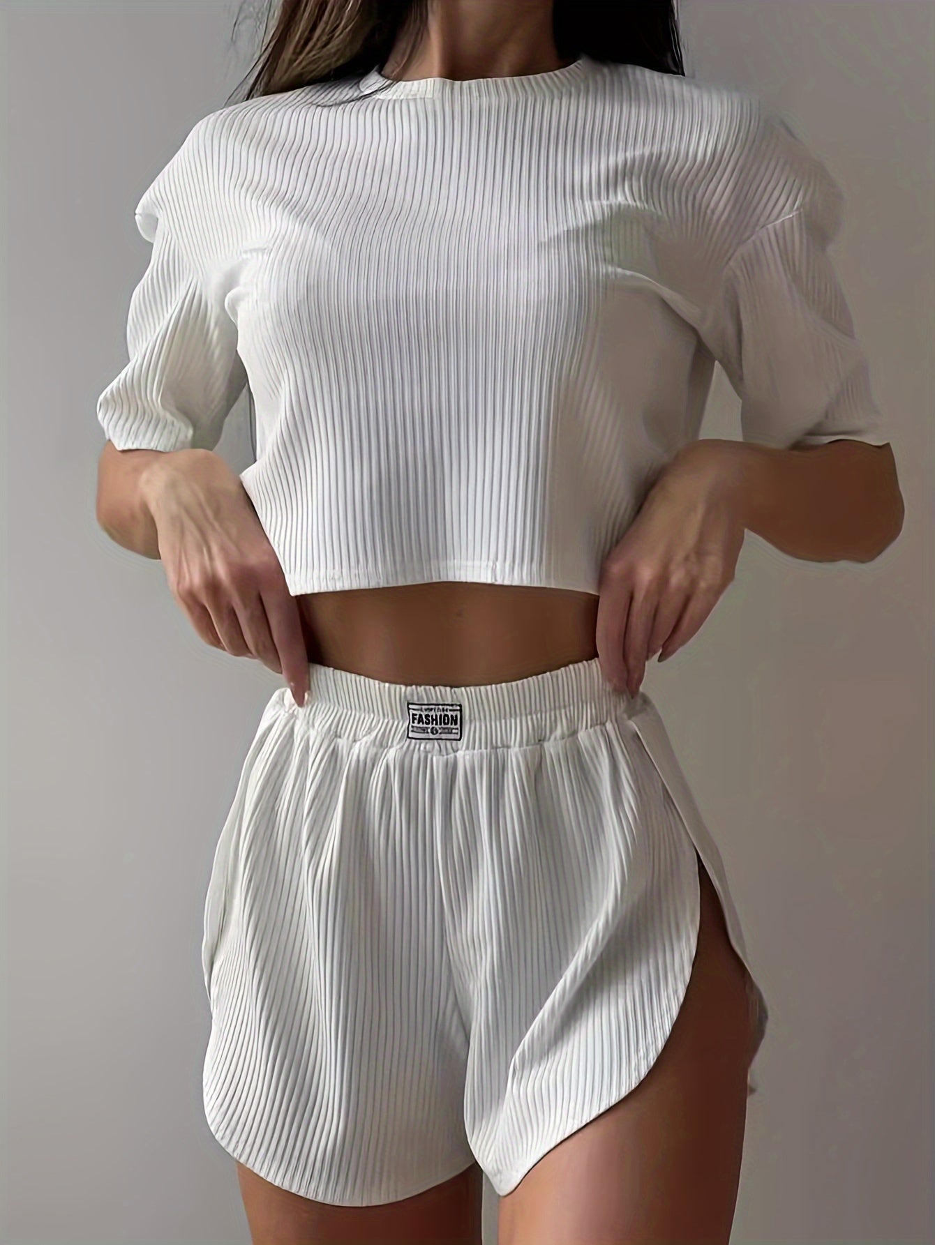 1 Set, Casual Women's Pajamas Set, Sasual Solid Color Ribbed Short-Sleeved T-shirt Top And Sexy High-Slit Shorts, Women's Pajamas And Home Clothes