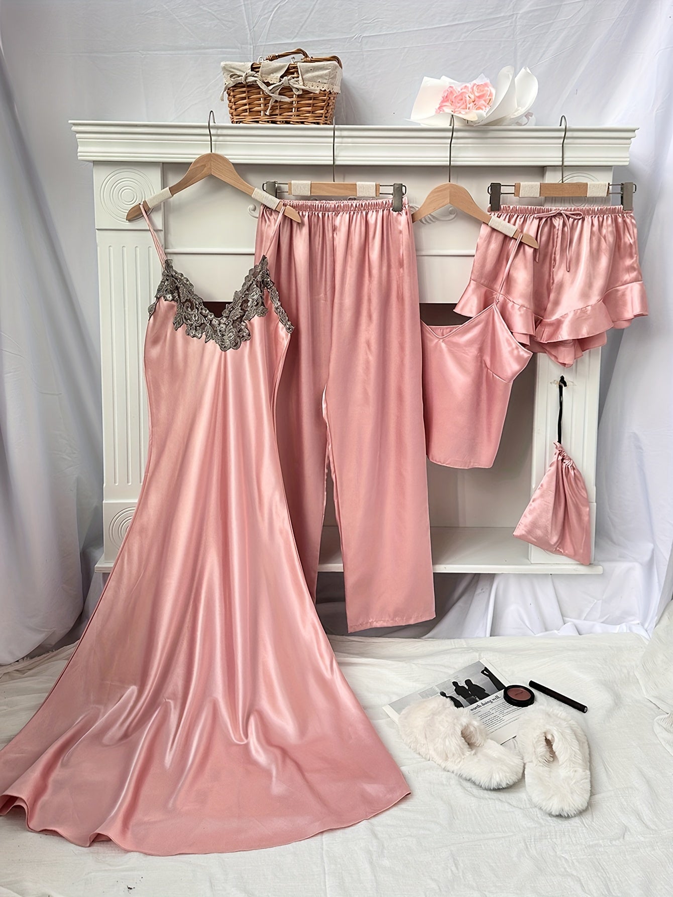 Elegant 5-Piece Women’s Satin Sleep Set: V-Neck, Lace Detail, All-Season Loungewear & Pajamas