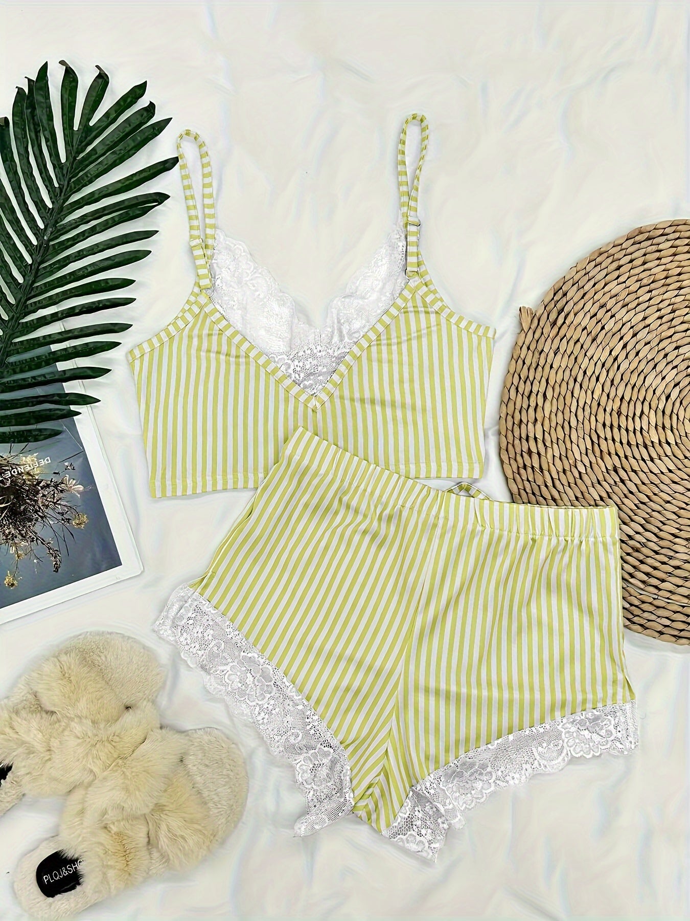 [Comfortable Pajamas] Soft and Comfortable Striped Printed Lace Splicing Double Side Opening Home Pajamas Set