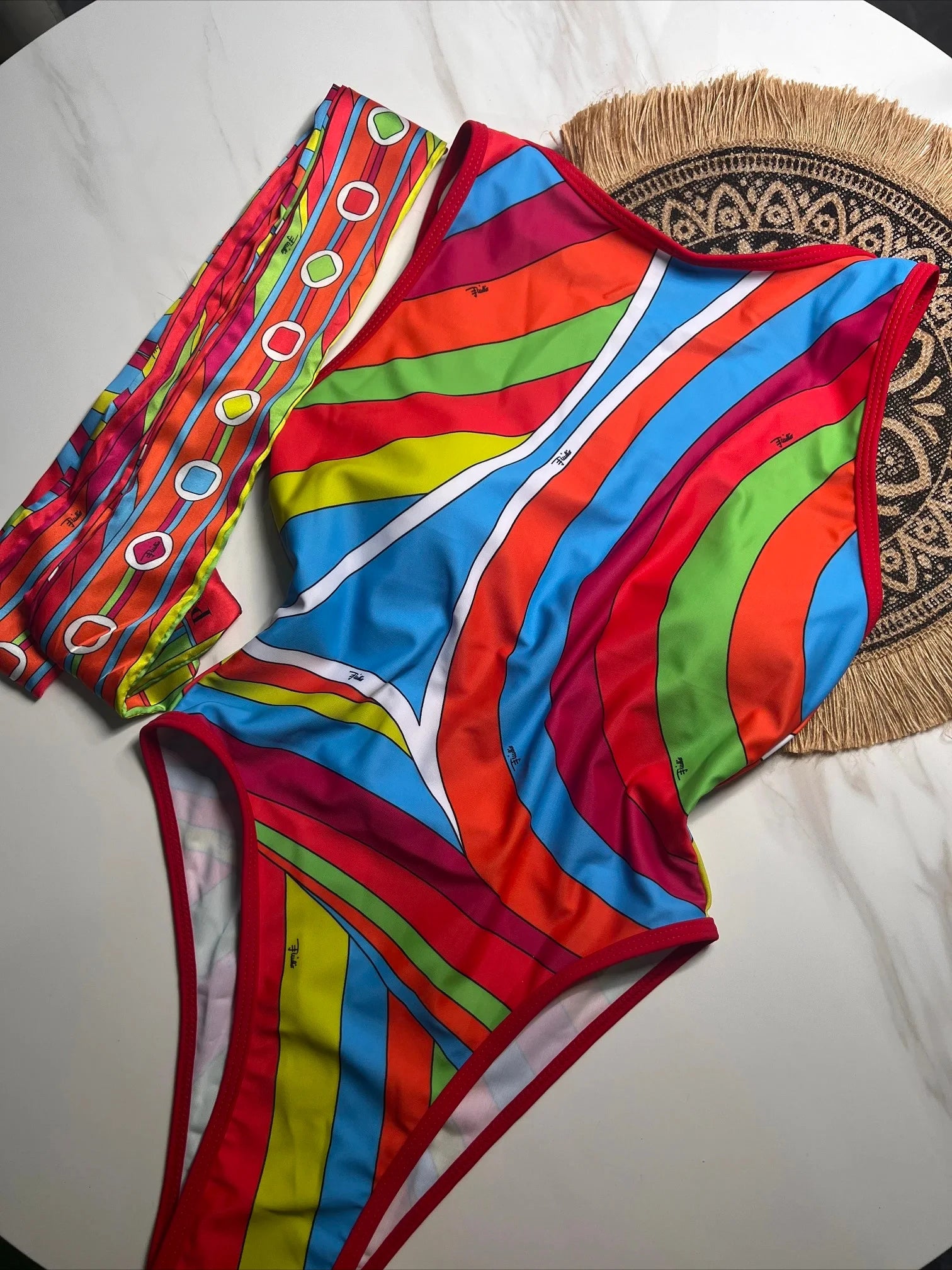 2025 Bikini Headband Swimwear Women's Sexy Swimsuit Designer Brand Lady Beachwear Scarf Bathing Suits