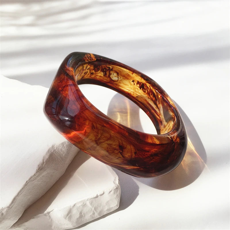 UJBOX Wholesale 63/65mm Size Irregular Square Acrylic Bangle Bracelet for Women Vintage Wedding Party Jewelry Waterproof