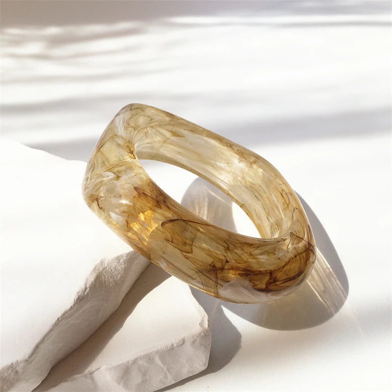 UJBOX Wholesale 63/65mm Size Irregular Square Acrylic Bangle Bracelet for Women Vintage Wedding Party Jewelry Waterproof