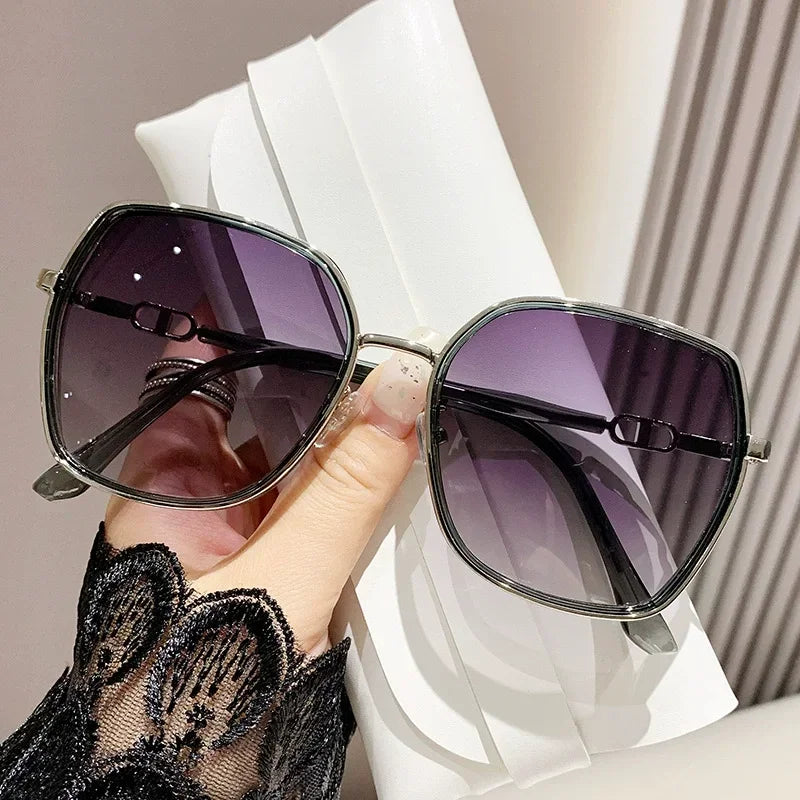 New Fashion Big Frame Sunglasses Women UV400 Gradient Lens Sun Glasses