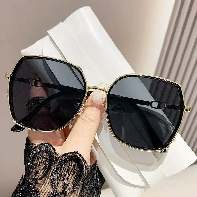 New Fashion Big Frame Sunglasses Women UV400 Gradient Lens Sun Glasses