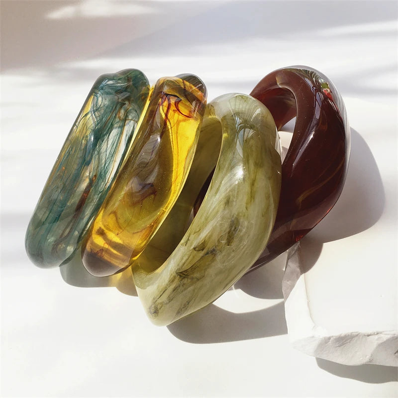 UJBOX Wholesale 63/65mm Size Irregular Square Acrylic Bangle Bracelet for Women Vintage Wedding Party Jewelry Waterproof