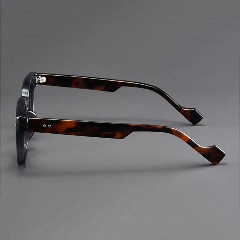2025 New Square Reading Glasses Men Black Frame Presbyopia Eyeglasses Women Far Sight Optical Eyewear Diopters 0~+4.0 Spectacles
