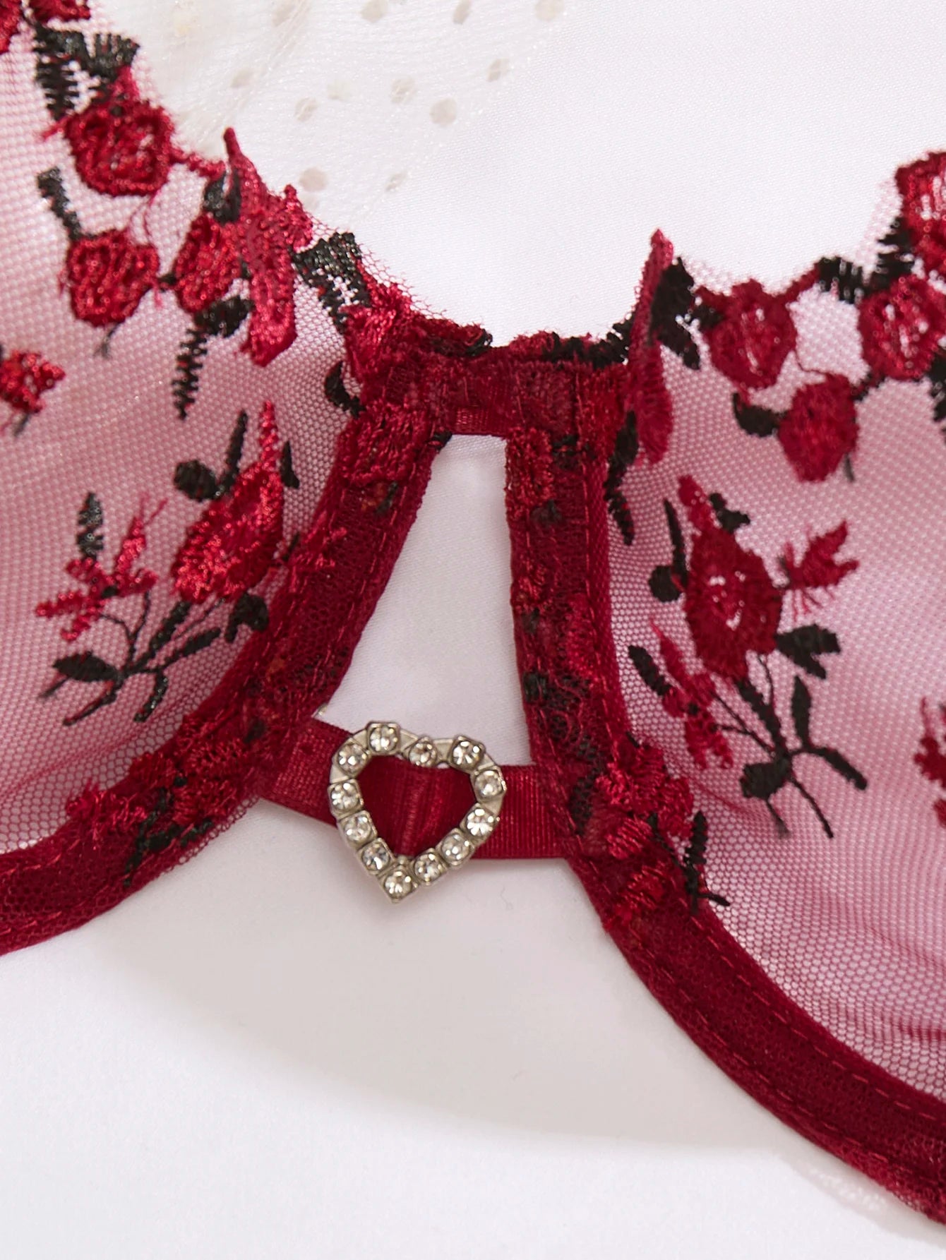 Ladies' wine red heart-shaped design embroidered semi transparent comfortable breathable underwear set, suitable for all seasons