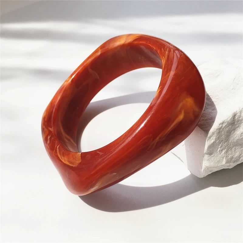 UJBOX Wholesale 63/65mm Size Irregular Square Acrylic Bangle Bracelet for Women Vintage Wedding Party Jewelry Waterproof
