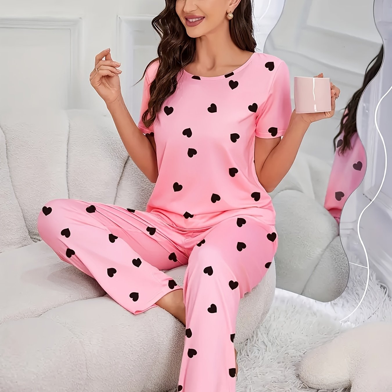 2pcs Sets Women's Heart Print Pajamas Set, Casual Comfortable Short Sleeve T-Shirt & Elastic Waist Trousers Pj Set, Ladies Sleepwear for All Seasons