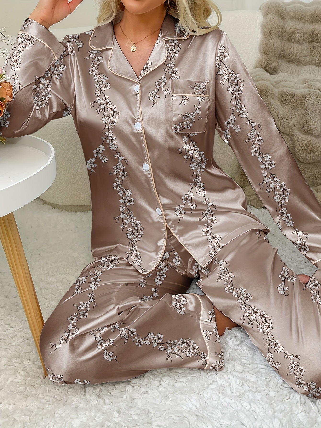 Plant printed long sleeved women's satin pajamas, pants, pajamas, home clothing set