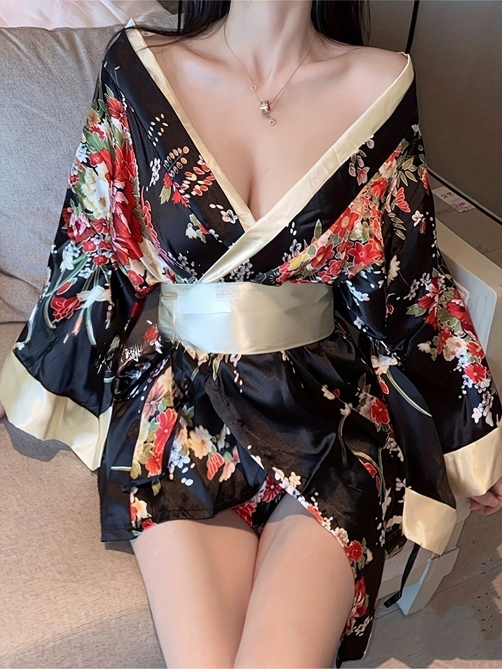 Showa Geisha Kimono Robe Temptation Deep V Private Interest Improved Sexy Cos Nightgown Pajamas Dress