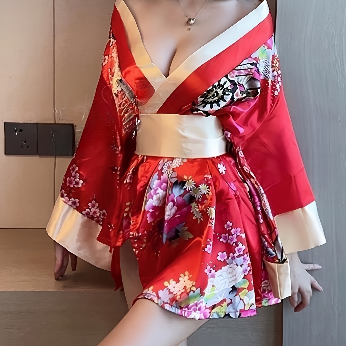 Showa Geisha Kimono Robe Temptation Deep V Private Interest Improved Sexy Cos Nightgown Pajamas Dress